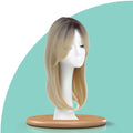 Topo de Cabelo com Franja Loiro com raiz esfumada